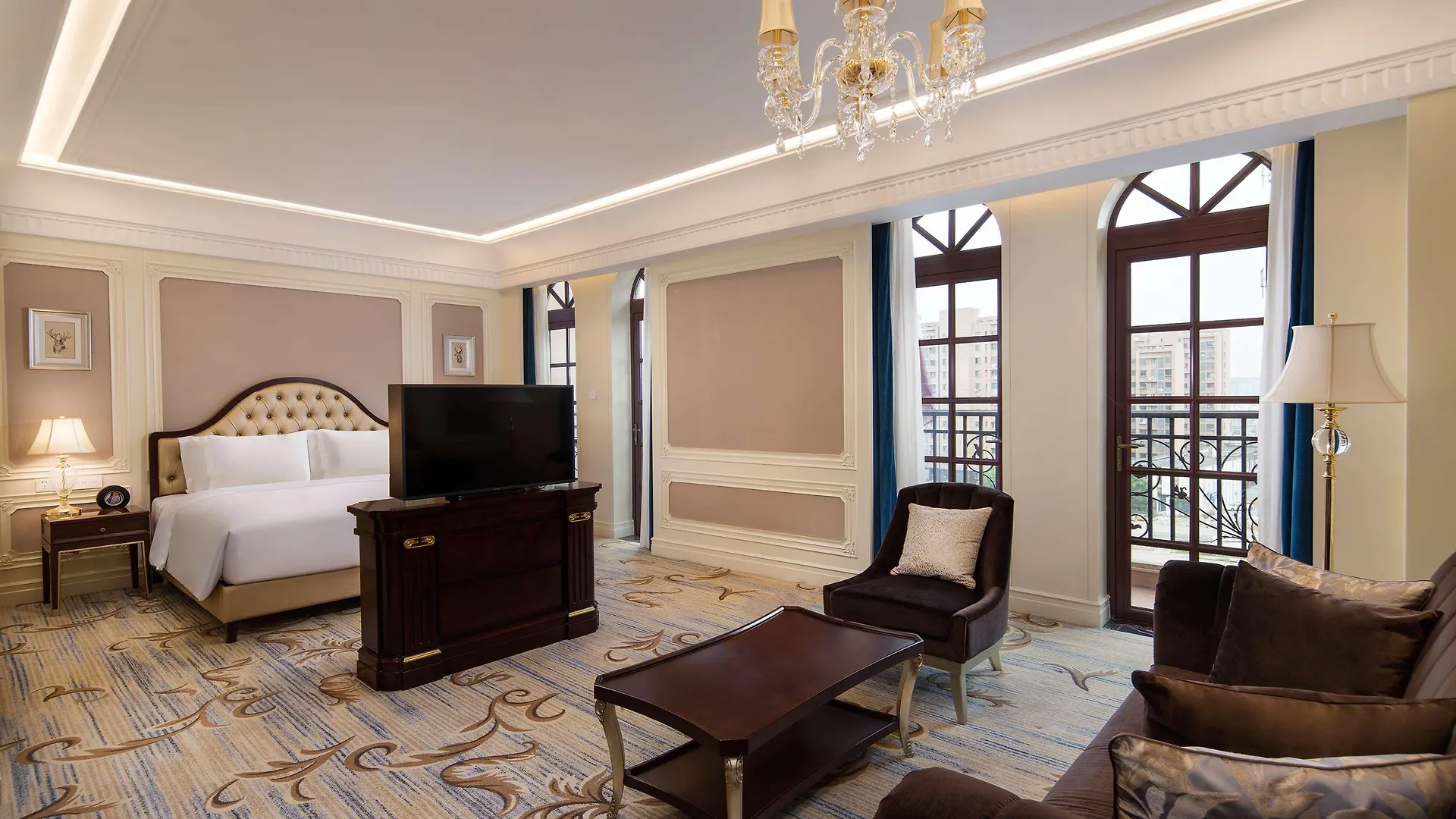 Hotel Radisson Blu Forest Manor Shanghai Hongqiao - Near Necc