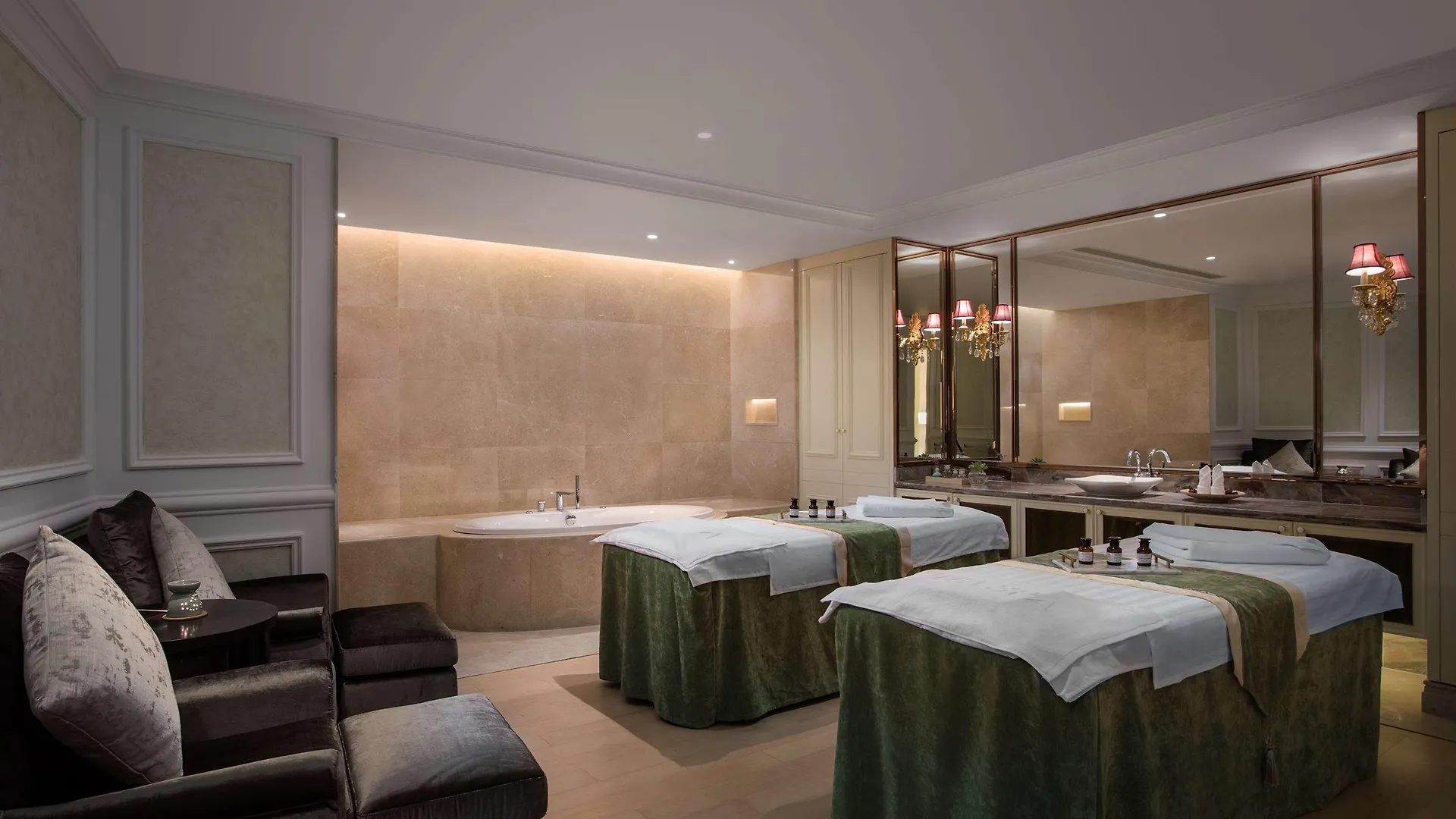 ***** Hotel Radisson Blu Forest Manor Shanghai Hongqiao - Near Necc China